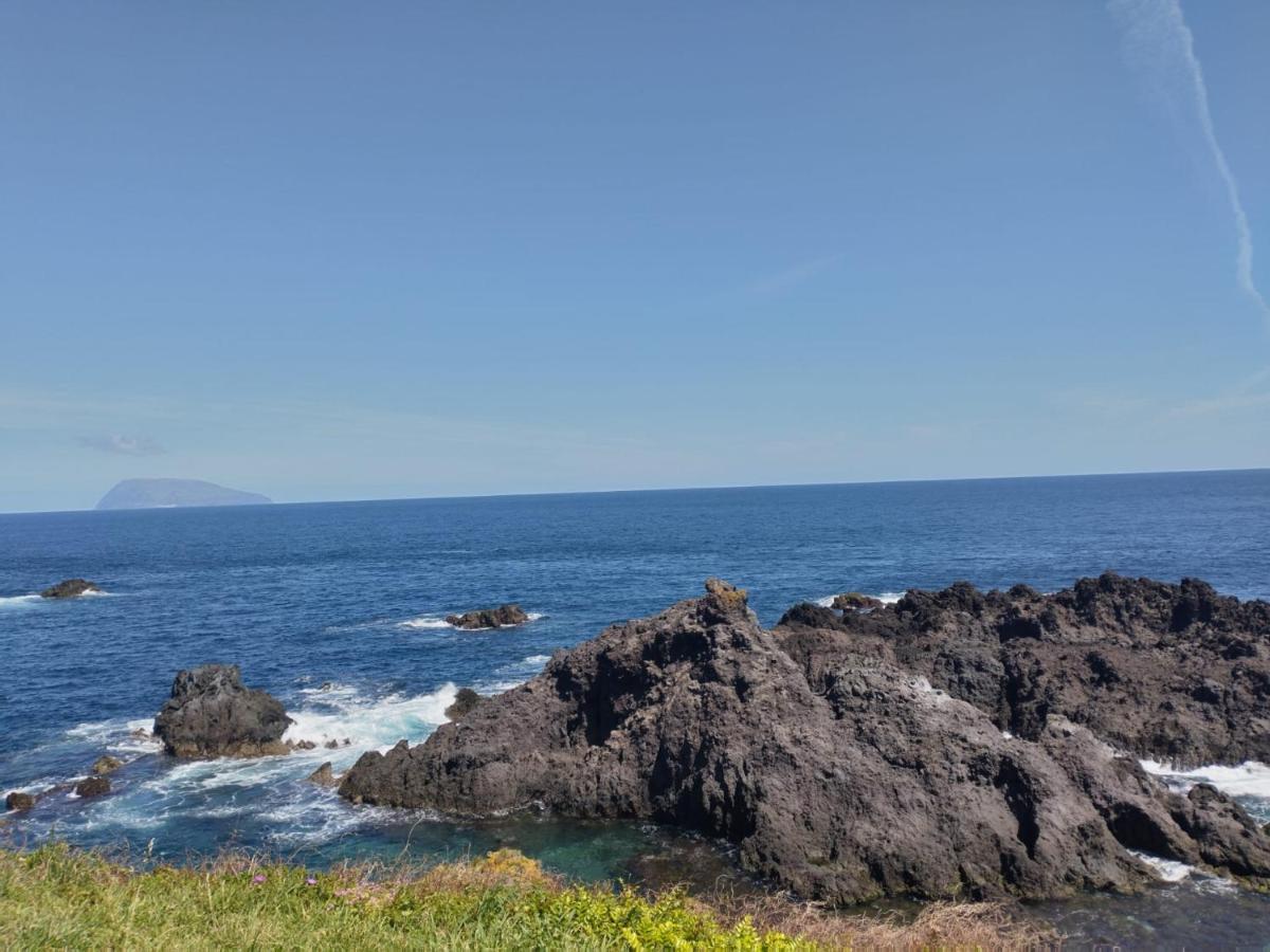 Alojamento Local M&I Lajes das Flores エクステリア 写真